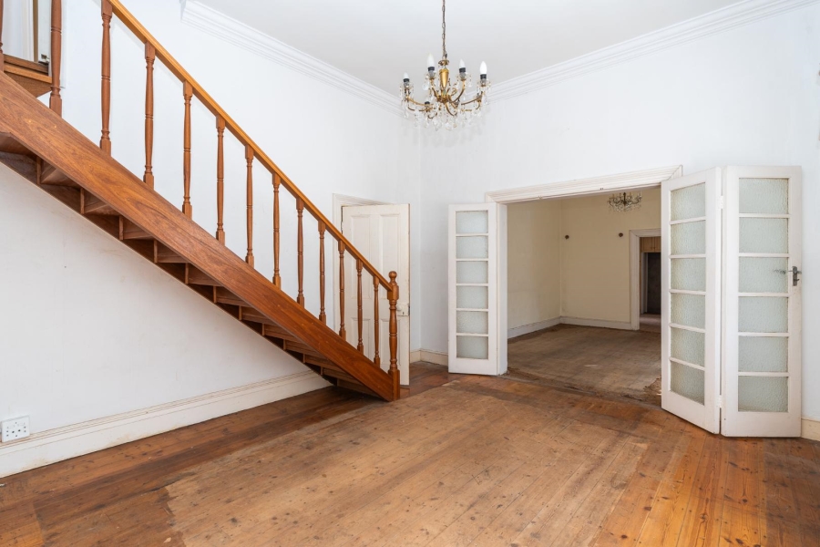 4 Bedroom Property for Sale in Bantry Bay Western Cape